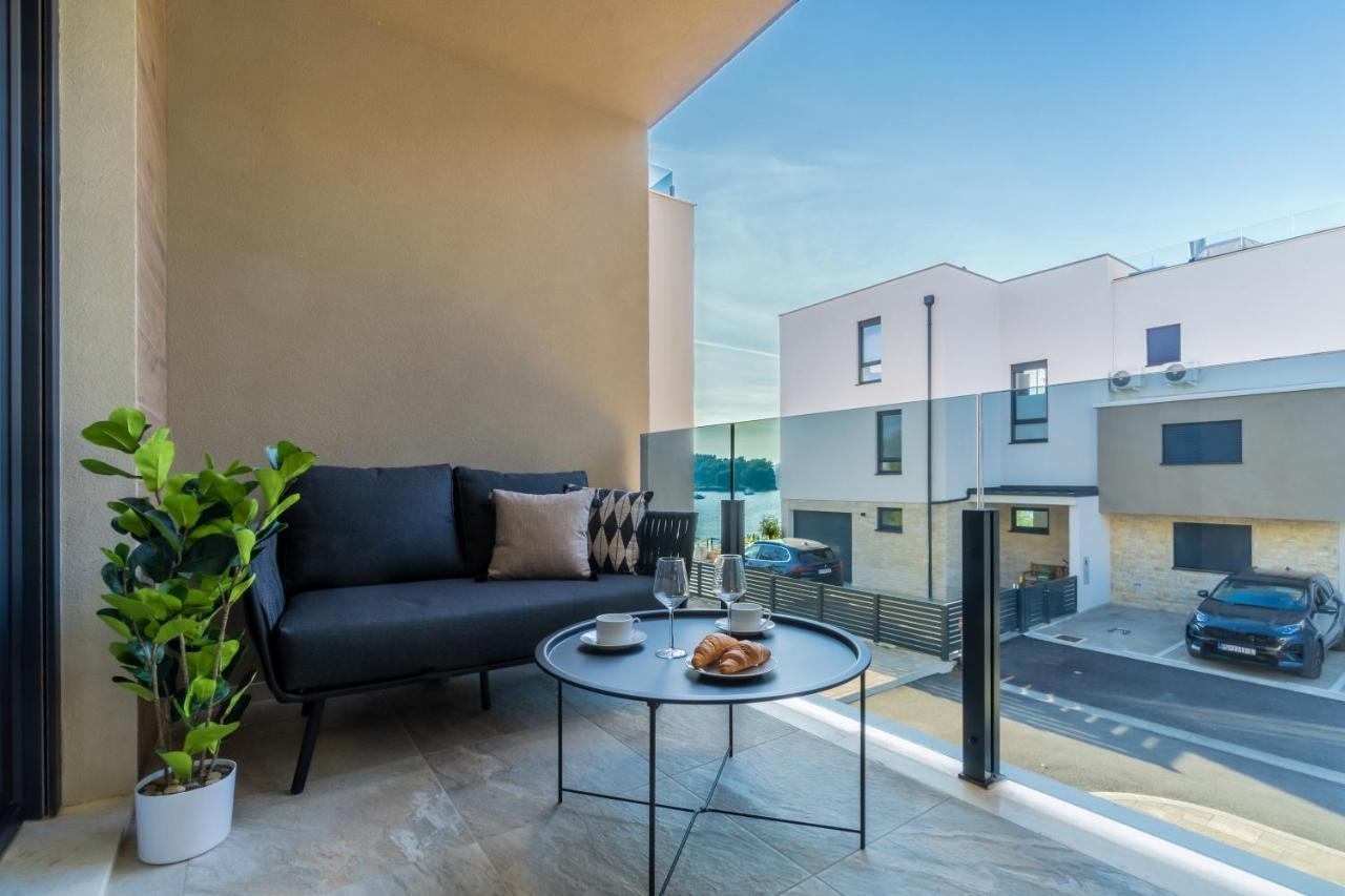 Apartment Laurel Μεντουλίν Εξωτερικό φωτογραφία